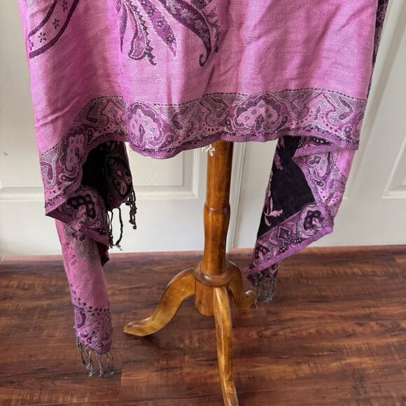Shawl Wrap Scarf Womens Paisley Floral Pink Boho Fringe Romantic Feminine - Picture 4 of 11